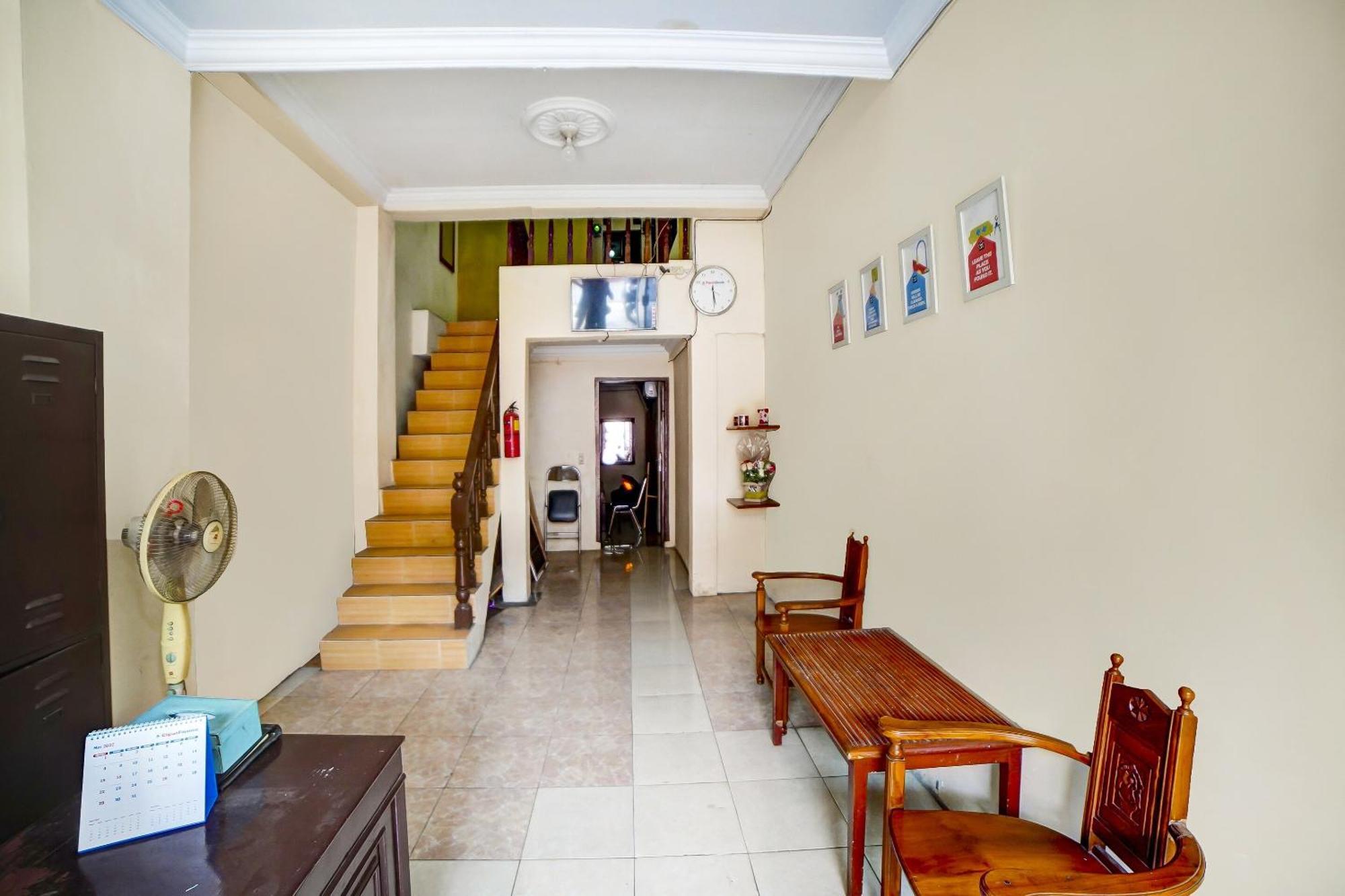 Oyo 91199 Felicia Homestay Medan Exteriér fotografie