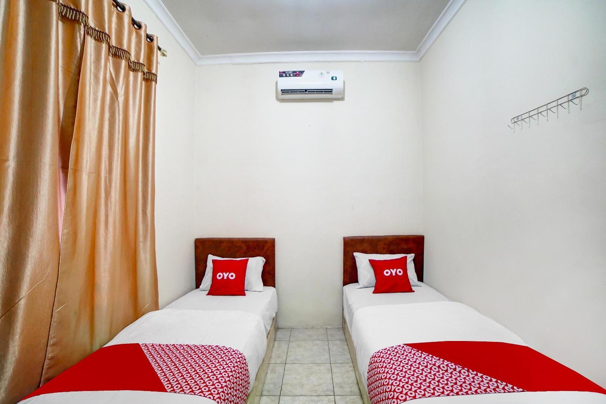 Oyo 91199 Felicia Homestay Medan Exteriér fotografie