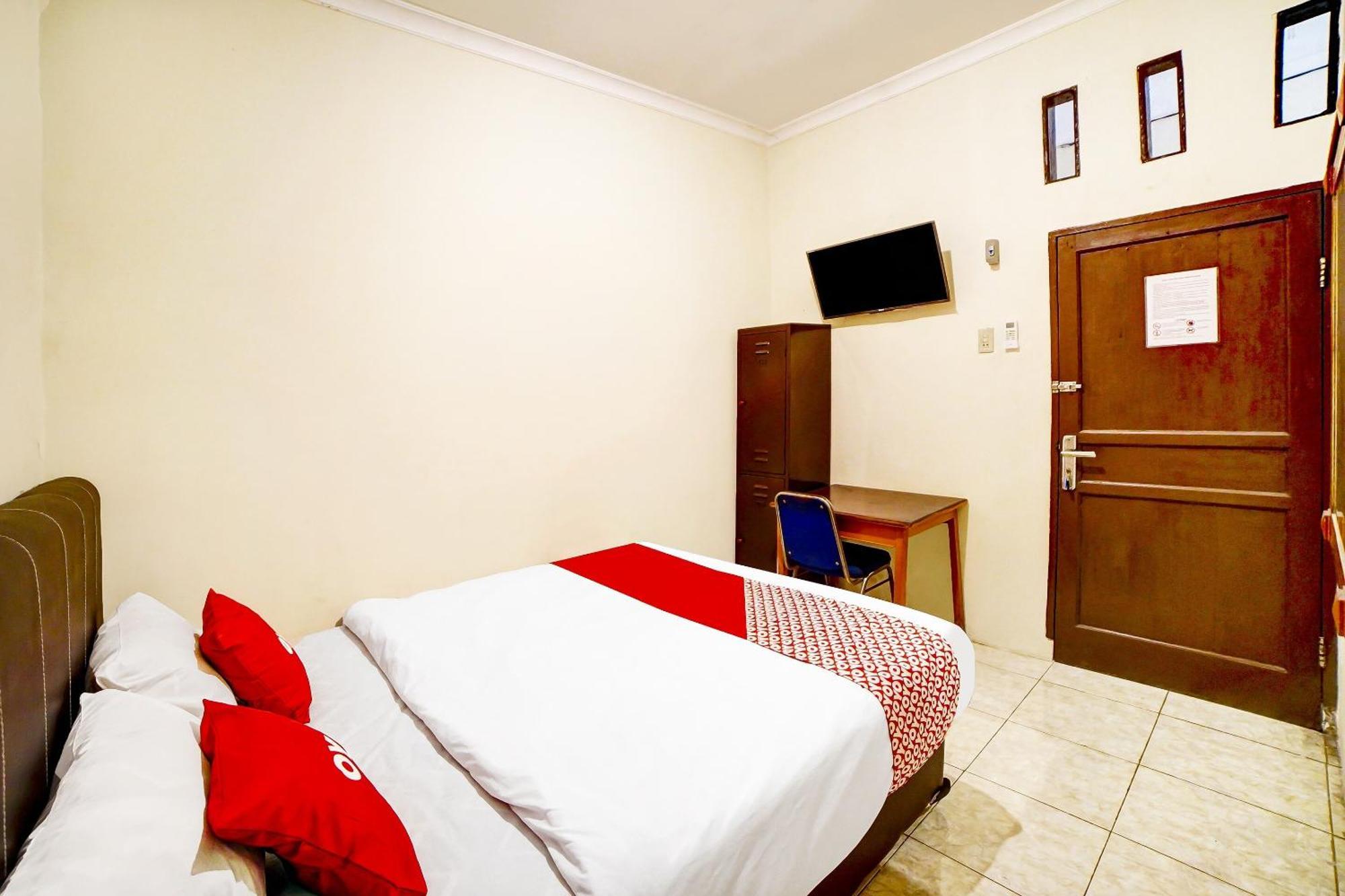 Oyo 91199 Felicia Homestay Medan Exteriér fotografie
