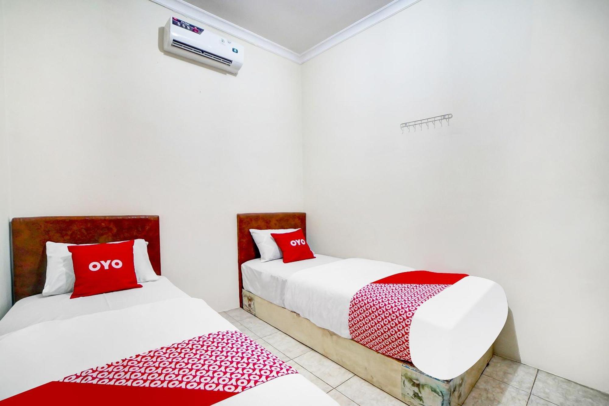 Oyo 91199 Felicia Homestay Medan Exteriér fotografie